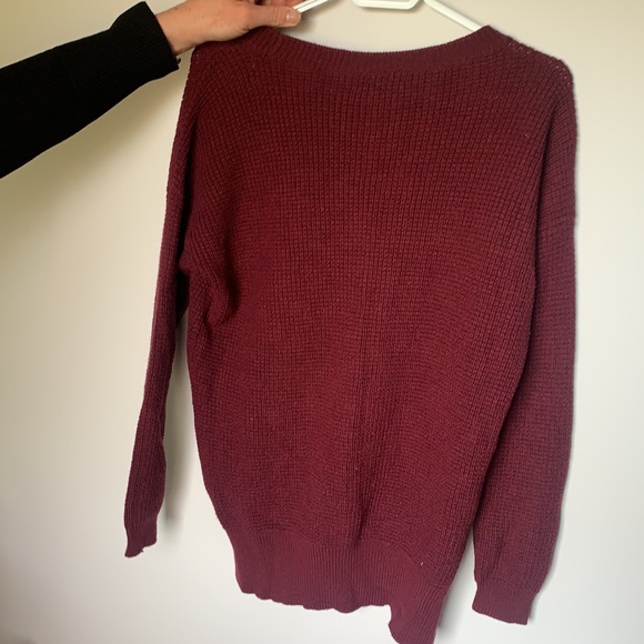 Aritzia Knit - Picture 3 of 3
